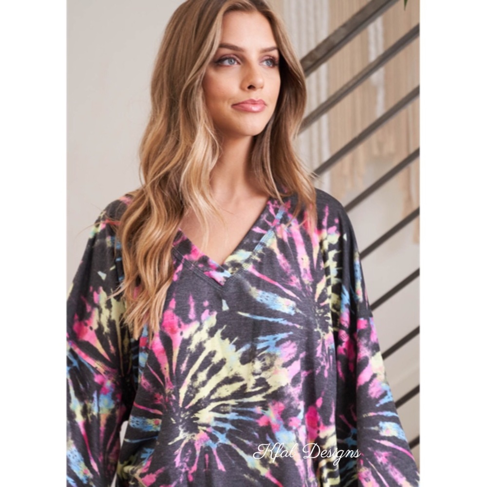 ❤️LAST 1! V Neck Tie Dye Oversized Puff Sleeve Top! - Picture 7 of 7